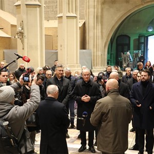 Nadbiskup Kutleša najavio polnoćku u katedrali